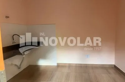 Excelente oportunidade para investidores.  imóvel com 3 moradias + salão comercial na vila maria!