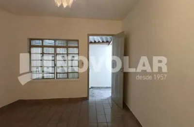 Casa Térrea no Parque Novo Mundo-2 dormitório e 1 Vaga de Garagem. Agende sua Visita!