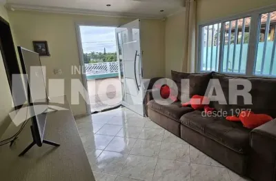 Imóvel residencial ideal para renda 3 casas independentes em  terreno de 280 m2 em arujá.
