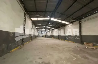 Galpão na vila maria. aproximadamente 440 m2 de vão livre. energia trifásica.