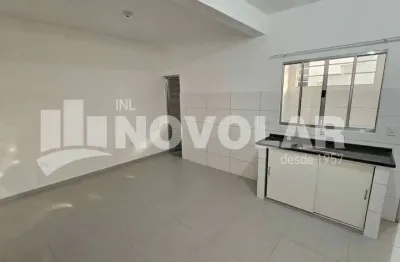 Casa em condomínio fechado com 2 quartos para alugar na Vila Amália (Zona Norte), São Paulo 