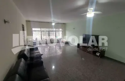 Casa assobradada com 3 dorm , 1 suite, 5 vagas , e mais 2 moradias