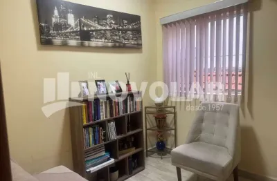 Terreno com 3 moradias independentes - ideal para aluguel ou família grande!