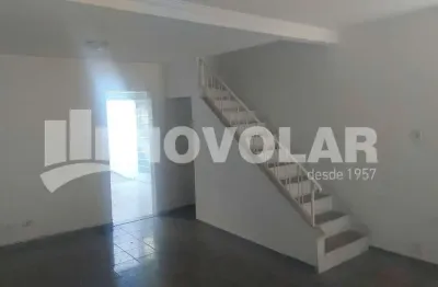 Sobrado, 2 dorms , sala ,cozinha uma vaga e quintal, vila maria baixa