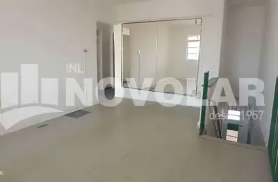 Casa com 2 quartos para alugar na Água Fria, São Paulo 