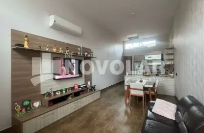 Casa assobradada com acabamento impecável e espaço gourmet incrível!