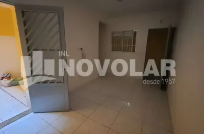 Condomínio fechado, com 1 dormitório na região da vila medeiros