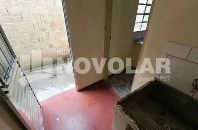 Casa com 1 quarto para alugar no Parque Novo Mundo, São Paulo 