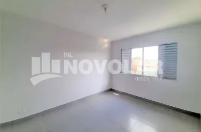 Casa com 2 quartos para alugar na Vila Medeiros, São Paulo 
