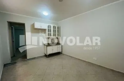 Casa com 2 quartos para alugar na Vila Sabrina, São Paulo 