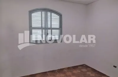 Casa com 2 quartos para alugar em Santa Teresinha, São Paulo 
