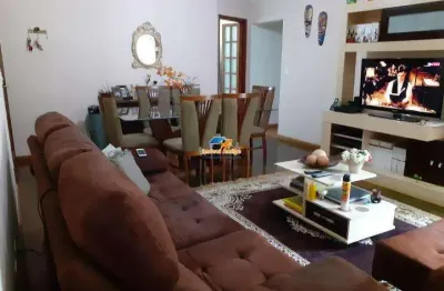 Apartamento à venda na vila gilda em santo andré com 3 suítes  e 3 vagas com baixo condominio!