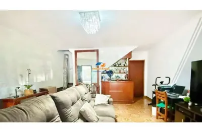 Sobrado amplo no jardim do mar em são bernardo do campo. são 238m² com 3 dormitórios, suíte, quintal e 2 vagas.