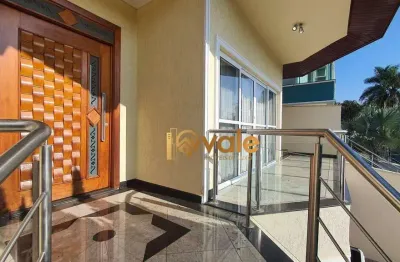 Sobrado c/ 4 dormitórios sendo 2 suítes à venda em condomínio fechado - arujá country club - arujá/sp