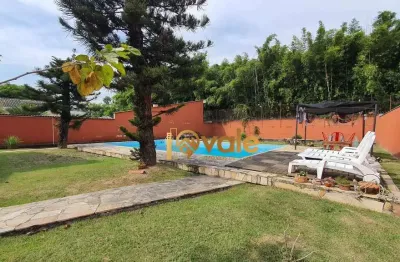 Casa térrea com piscina e um ótimo quintal - condominio village paineiras - pindamonhangaba/sp