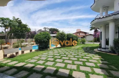 Lindo sobrado com uma incrível cascata na sala de estar com pé direito duplo - condomínio village paineiras - pindamonhangaba/sp