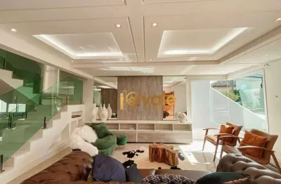 Casa em condomínio fechado com 4 quartos à venda na Rua Alberto Cavalcanti, Loteamento Villa Branca, Jacareí