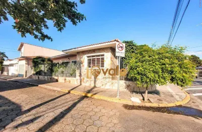 Casa com 3 quartos à venda na Rua Paraguaçu, Centro, Jacareí