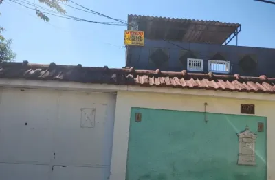 Casa com 2 quartos à venda na Rua Carlos Ribeiro da Costa, 428, Prata, Nova Iguaçu