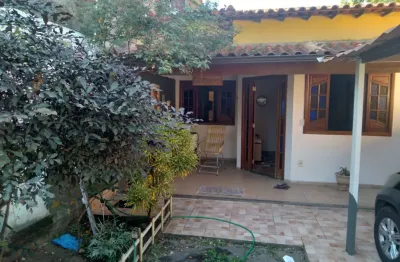 Casa com 2 quartos à venda na Rua Antônio Caetano Alves, 141, Jardim Tropical, Nova Iguaçu