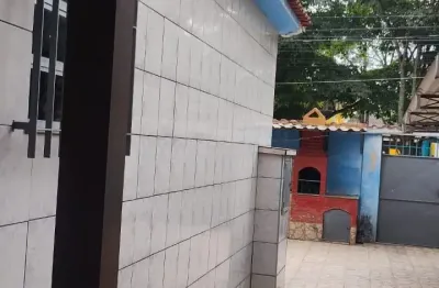 Casa com 4 quartos à venda na Rua Hilda Franco, 17, Parque Engenho Pequeno, Nova Iguaçu