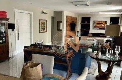 Apartamento mobiliado com 4 dormitórios, sendo 4 suítes, 6 banheiros, 4 vagas de garagem