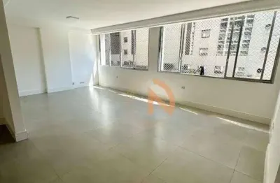 Apartamento 160m², 3 quartos (1 suíte), 1 vaga, recém-reformado