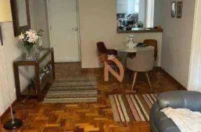 Apartamento reformado com sala ampla, 3 quartos, 1 suíte, 2 banheiros