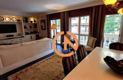 Apartamento totalmente reformado com 3 quartos, sendo 2 suítes e 1 escritório, lavado e 1 vaga