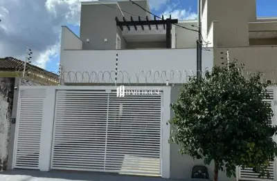Casa sobrado de 3 suítes em rua fechada no santa cruz, cuiabá-mt