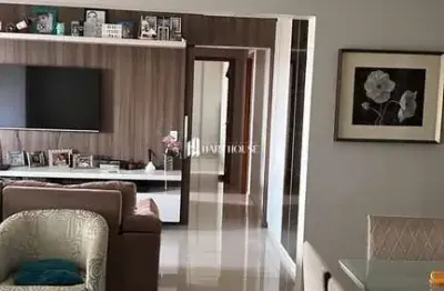 Bonavita 143m² – andar alto, sol da manhã e planejados