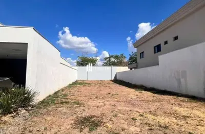 Terreno à venda na avenida professora edna maria de albuquerque affi, s n, condomínio primor das torres, cuiabá por r$ 452.000