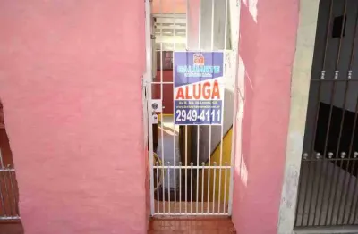 Casa com 2 quartos para alugar na Vila Medeiros, São Paulo 