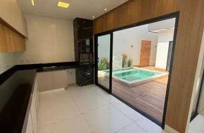 Belissima casa nova com proj luminotecnico, piscina em condominio fechado preço de oportunidade