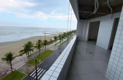 Apartamento 2 dormitórios sendo 1 suíte em prédio de frente para o mar no bairro do solemar