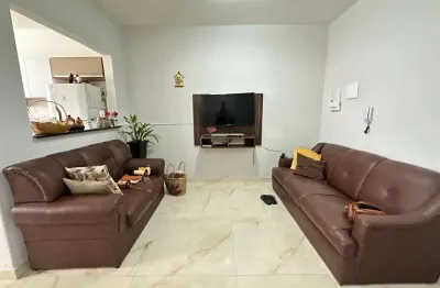 Apartamento à venda no boqueirão, praia grande-sp: 1 quarto, 1 sala, 1 banheiro, 1 vaga de garagem, 44m² de área.