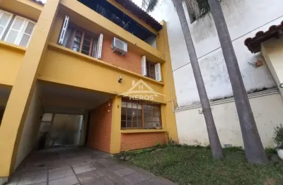 Casa em condomínio fechado com 3 quartos à venda na rua general gomes carneiro, 80, medianeira, porto alegre por r$ 580.000