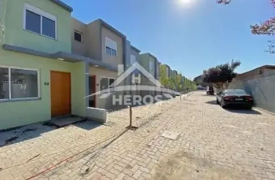 Casa em condomínio fechado com 2 quartos à venda na rua coronel frederico carlos gomes, 110, vila nova, porto alegre por r$ 310.000