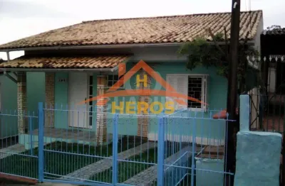 Casa com 3 quartos à venda na rua odilson rodrigues barboza, 200, espírito santo, porto alegre por r$ 480.000