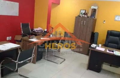 Prédio à venda na rua doutor mário totta, 2397, tristeza, porto alegre por r$ 750.000