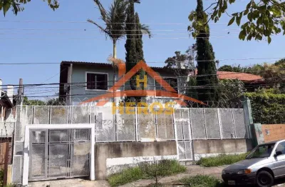 Casa com 3 quartos à venda na rua dos caiaguais, 207, espírito santo, porto alegre por r$ 550.000