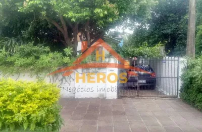 Casa com 5 quartos à venda na avenida quaraí, 327, nonoai, porto alegre por r$ 450.000