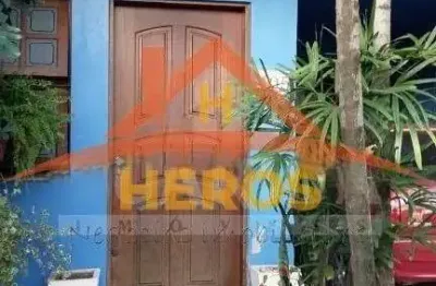 Casa com 2 quartos à venda na rua hesiodo andrade, 105, aberta dos morros, porto alegre por r$ 201.000