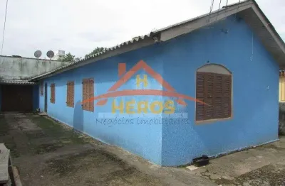 Casa com 7 quartos à venda na rua cirilo leite torres, 75, espírito santo, porto alegre por r$ 700.000