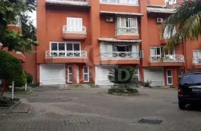 Casa em condomínio fechado com 3 quartos à venda na avenida guaíba, 4400, vila assunção, porto alegre por r$ 1.248.000