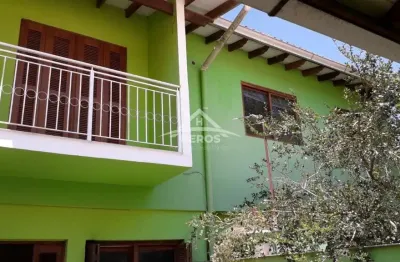 Casa com 4 quartos à venda na rua jorge mello guimarães, 653, belém novo, porto alegre por r$ 790.000