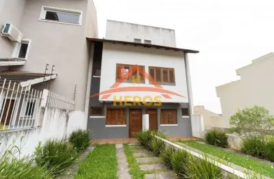 Casa em condomínio fechado com 3 quartos à venda na rua henrique anawate, 480, guarujá, porto alegre por r$ 560.000