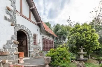Casa com 4 quartos à venda na rua guaiana, 123, vila assunção, porto alegre por r$ 1.750.000