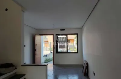 Casa com 2 quartos à venda na rua canísio binsfeld, 282, hípica, porto alegre por r$ 445.000