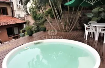 Casa com 3 quartos à venda na rua villa lobos, 105, ipanema, porto alegre por r$ 795.000